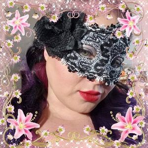 Meet your Posher, Krystle